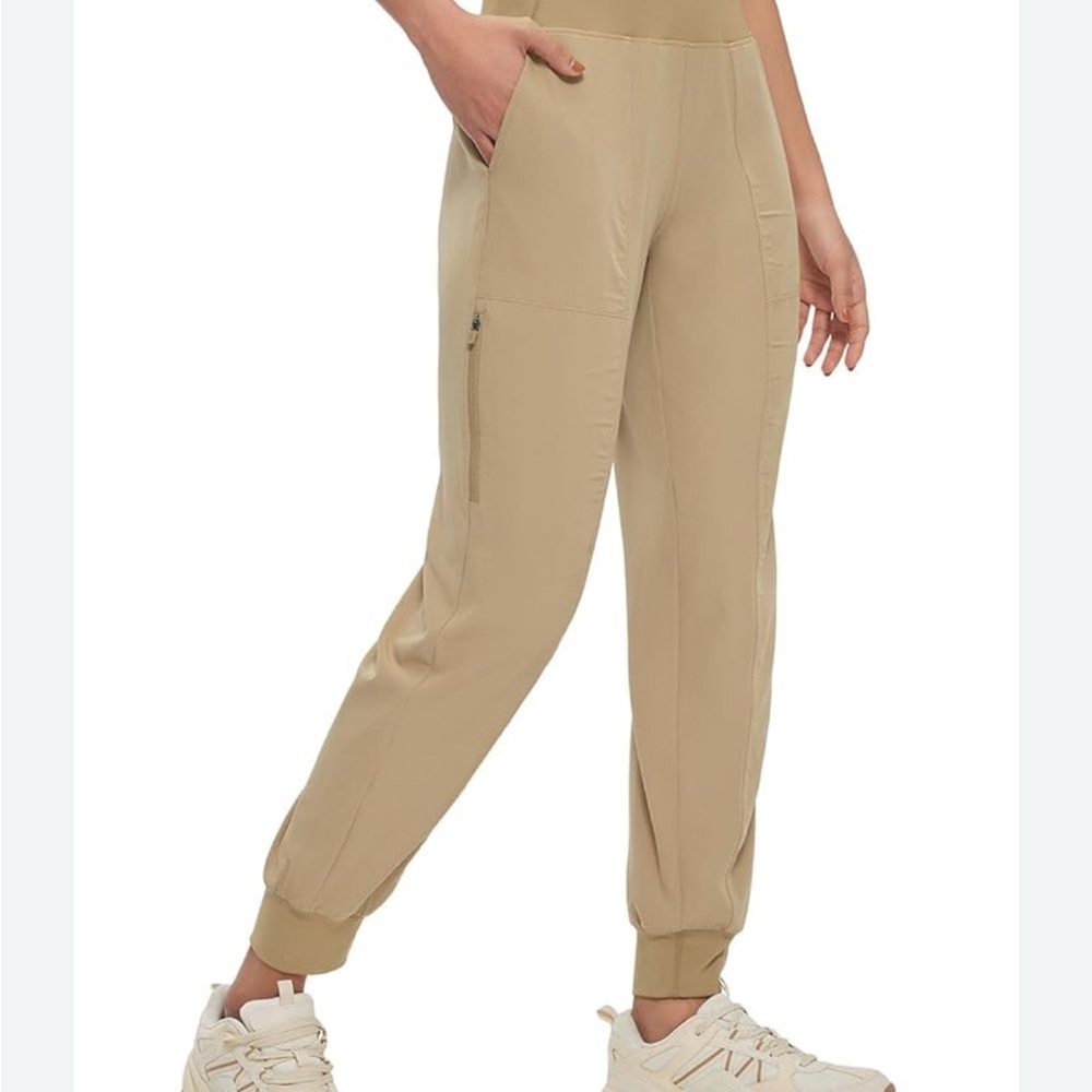 Baleaf Women's Beige Jogger Pants